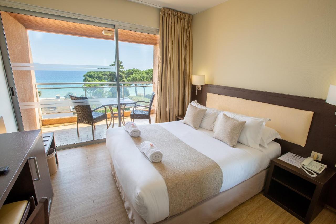 Hotel La Pinede Ajaccio  Bagian luar foto