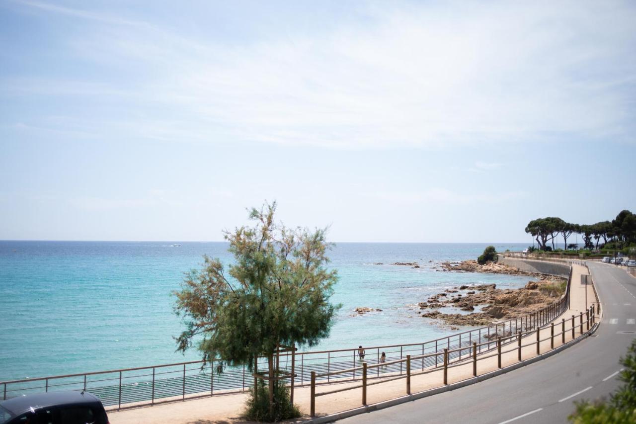 Hotel La Pinede Ajaccio  Bagian luar foto