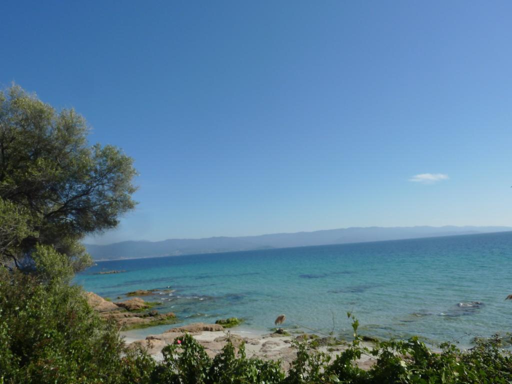 Hotel La Pinede Ajaccio  Bagian luar foto