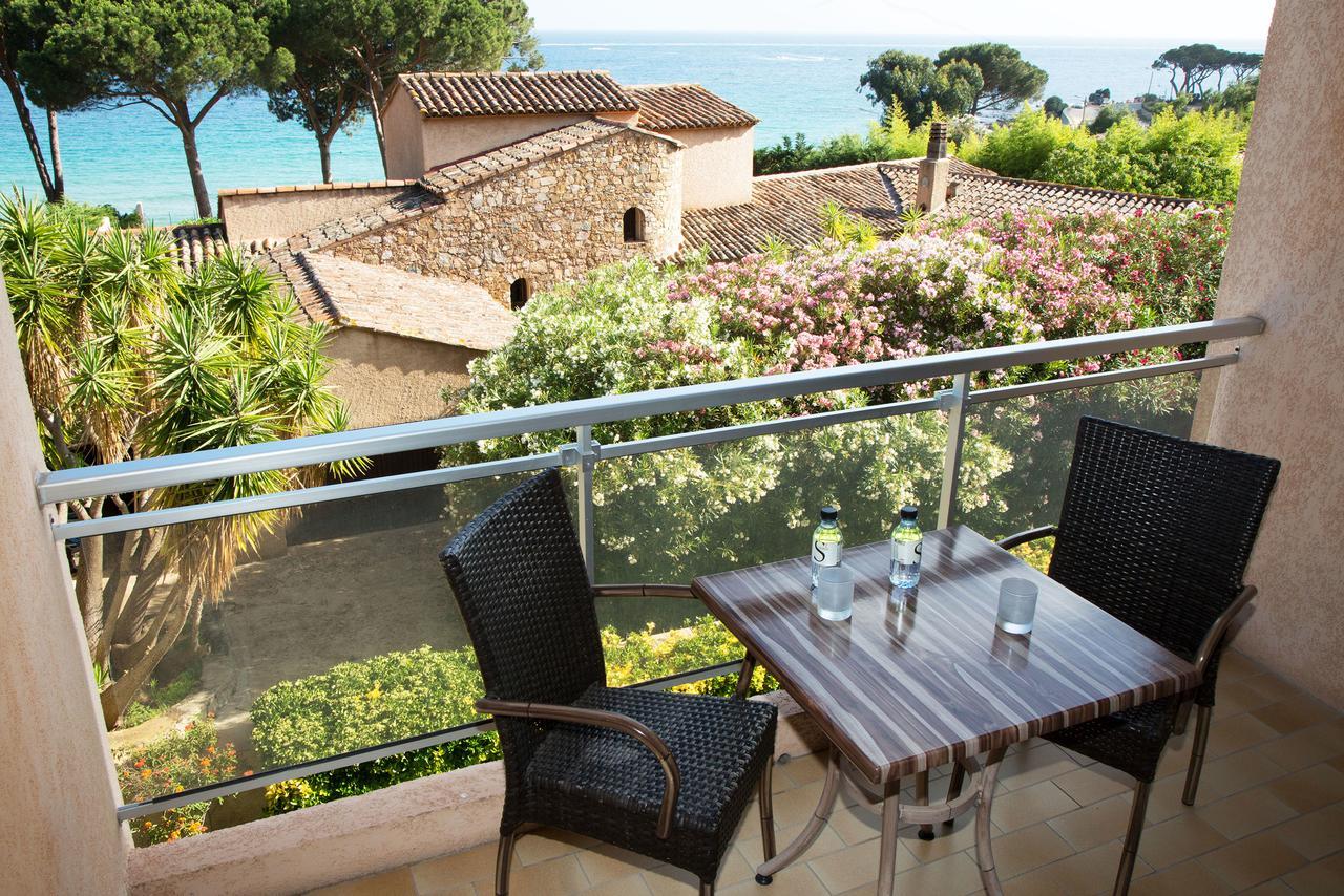 Hotel La Pinede Ajaccio  Bagian luar foto