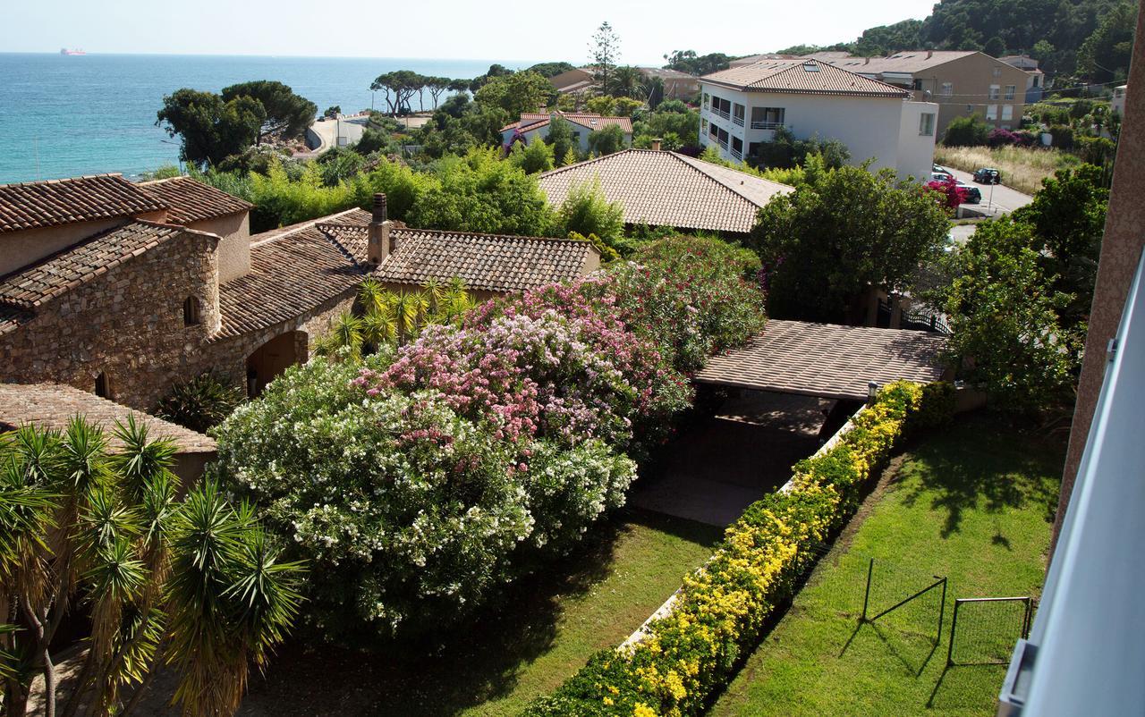 Hotel La Pinede Ajaccio  Bagian luar foto